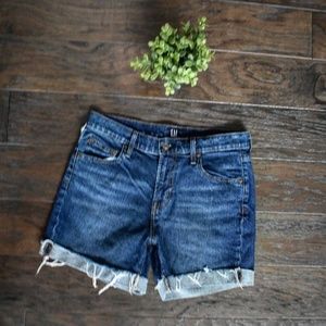 Sz 27 | gap denim | 10' high rise cuffed shorts